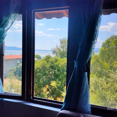 Guest house Selenes