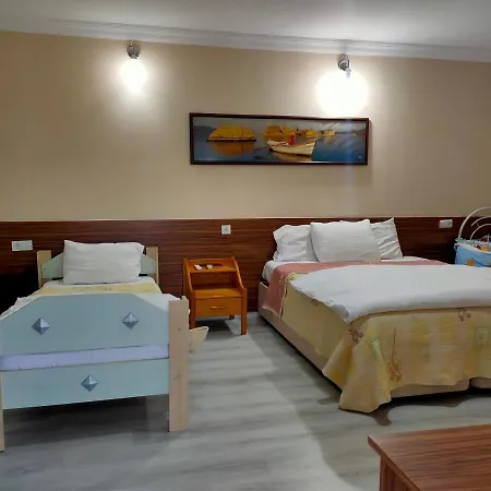 Selenes Guest house Kapikiri