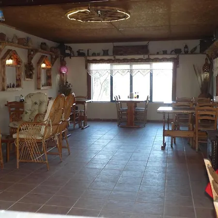 Selenes Guest house 3*
