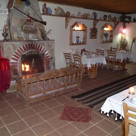 Guest house Selenes